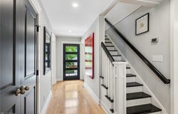 21099 Shelburne Road, Shaker Heights, OH 44122