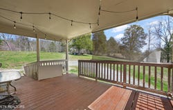 2086 Hickory Valley Rd, Maynardville, TN 37807