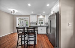 2 Riverview Place, Cromwell, CT 06416