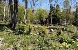 Paradise Circle, Morgantown, WV 26508
