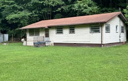3985 Dickenson Highway, Clintwood, VA 24228