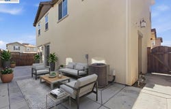 2134 Daimler St, Lathrop, CA 95330