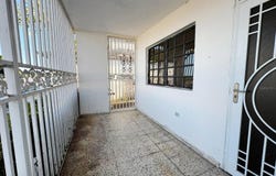 A CALLE, BAYAMON, 00957