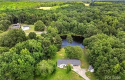 1 Amy Lane unit: 4-6 &8, Lancaster, SC 29720