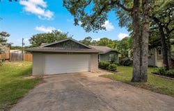 313 High Crest Drive, Azle, TX 76020