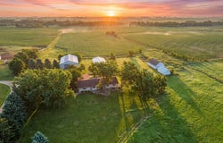 2813 230th St, Doon, IA 51235