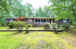 283 Valley Rd, Sulligent, AL 35586