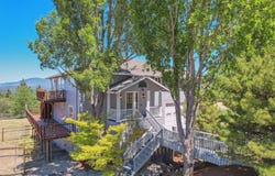 250 Pine Ridge Drive, Grants Pass, OR 97527