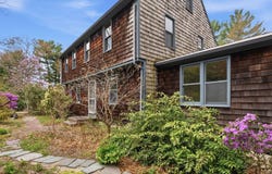 28 Lantern Ln, Hanover, MA 02339
