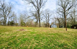 1050  Tucker Schoolhouse Rd., Madisonville, KY 42431