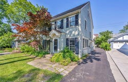 3289 Grenway Road, Shaker Heights, OH 44122