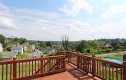 1405 Leaside Dr, Lincoln Place, PA 15207