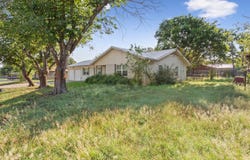 805 Meadowlark, Hamilton, TX 76531