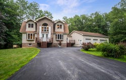 2173 Tuscarora Drive, Pocono Lake, PA 18347