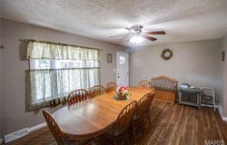 109 Hawbrook Place, Jerseyville, IL 62052