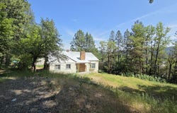 445 Lake St, Priest River, ID 83856