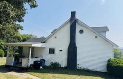 901 Cemetary Street, Lilly, PA 15938