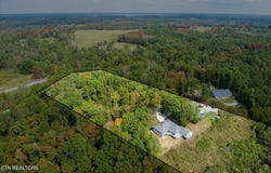 82 Browns Gap Rd, Crossville, TN 38555