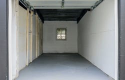 35 Hood St, Fall River, MA 02720