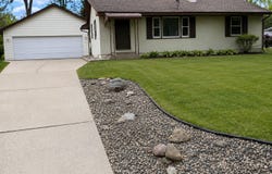 8245 Del Drive N, New Hope, MN 55428