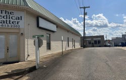 S110 S Washington Avenue, Henderson, TN 38340