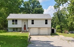 21103 Hemingway Lane, St Robert, MO 65584