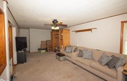 716 Ilion Avenue, Chariton, IA 50049