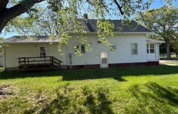 205 Remington Street, Elgin, NE 68636