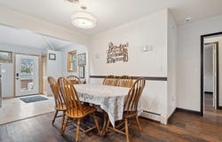541 E Fayette Street, Denver, IA 50622
