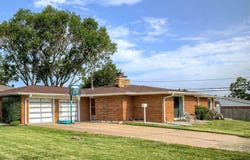 4545 Polk Street, Omaha, NE 68117