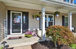 11 Rhinegarten Drive, Florissant, MO 63031