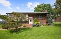 24 Michael Street, Scott Depot, WV 25560