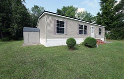 701 E Pittston Road, Pittston, ME 04345
