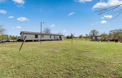 17 Wood Farm Rd, Huntsville, TX 77320