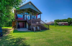180 Seminole Trail, East Tawakoni, TX 75472