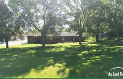 802 S Douglas St, Randolph, NE 68771