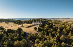 2250 E PAUNSAUGUNT CLIFFS Dr, Hatch, UT 84735