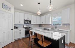 201 Lakeview Farms Drive, St Charles, MO 63304