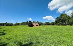 6421 Holly Springs Road, Clermont, GA 30527