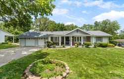 1265 Saint Michael Street, Florissant, MO 63031