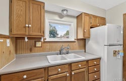 2006 Agnes Street, Alton, IL 62002