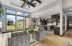 6701 E Spitfire Cir, Sioux Falls, SD 57110
