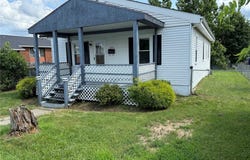 2861 Maple St, Bethel Park, PA 15102