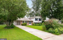 8202 GREELEY BOULEVARD, SPRINGFIELD, VA 22152