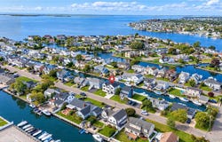 24 Midway Street, Babylon, NY 11702
