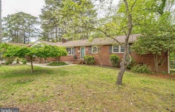 115 MISTLETOE, NEWPORT NEWS, VA 23606