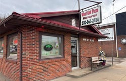 130 W Lisbon Street, Waynesburg, OH 44688