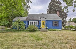 10 Meade Street, Nashua, NH 03064
