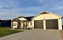 2702 Town Drive, Mountain Grove, MO 65711