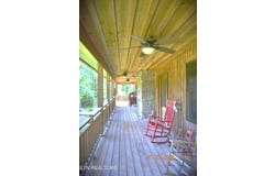 1617 Bull Run Rd, Luttrell, TN 37779